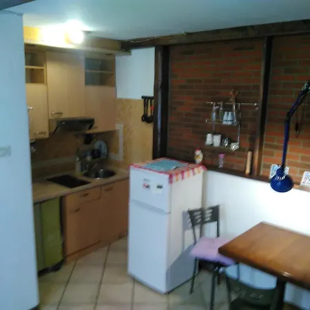 Appartamento Rustic Authentic Place In Center